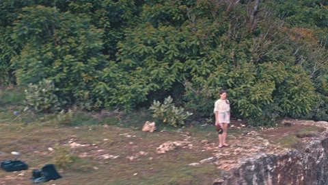 People on edge of sea Video stock 86744266