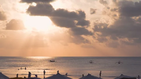 People Enjoying Sunset At The Beach Of InterContinental Bali Resort In 库存影片 281352343