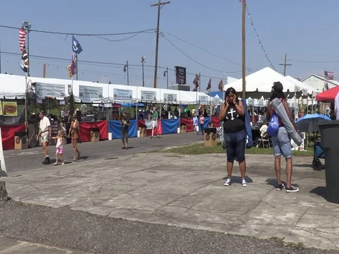 People at Festival / Fest Stock Footage