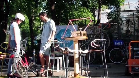 People Stock Footage 25042325