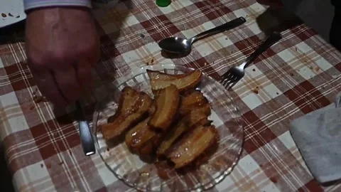 People having dinner and eating fried pork belly fat Stock-Footage 320407535