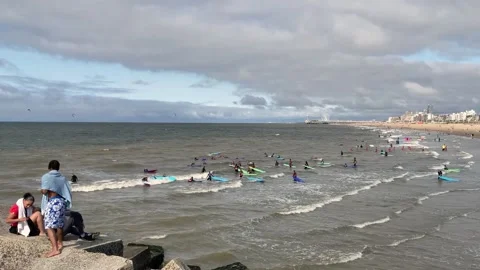 People lessons of surfing scheveningen Stock Footage 319671913