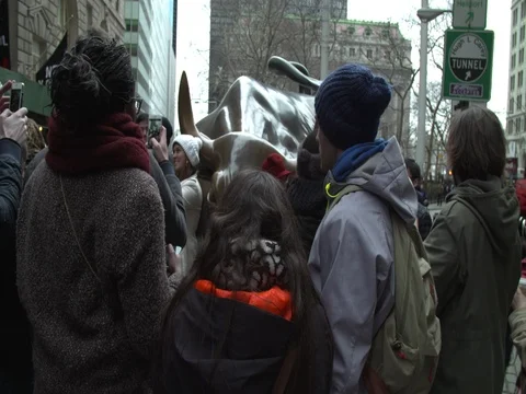 People Looking Around 스톡 동영상 75049742