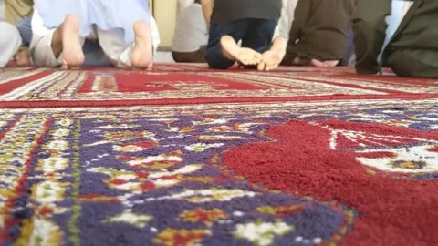 People offering prayers in a mosque. 動画素材 247700851