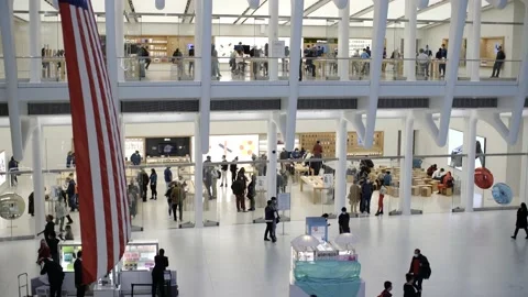 People passing Apple Store in World Stock Video Pond5 - Main Image
