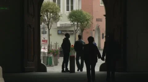 People passing 動画素材 21659714