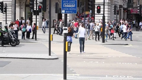 People passing by at Piccadilly Circus Stock Footage 166368454