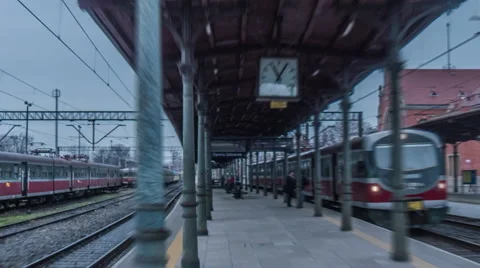 People on a Platform at Central Railway Station Opole Hyperlapse Titelapse Stock Footage 59336017