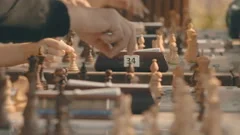 people play chess with time control, Stock Video