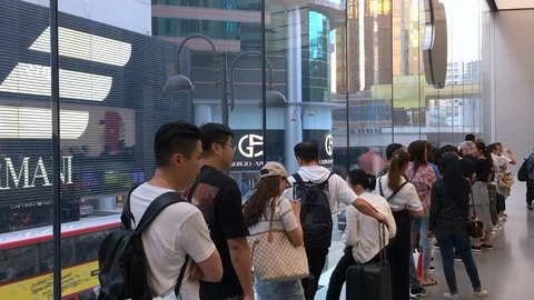 People queue up for iPhone 11 Pro in Hong Kong Stock Footage 116875737