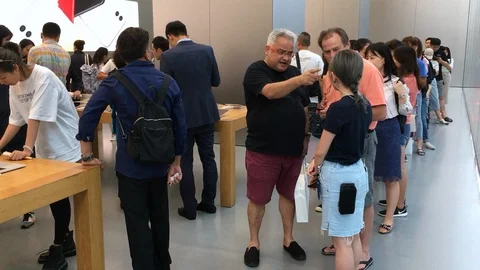 People queue up for iPhone 11 Pro in Hong Kong Stock Footage 116876208