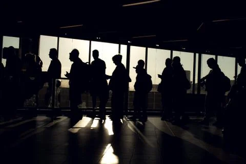 People on queue with silhouette 库存照片