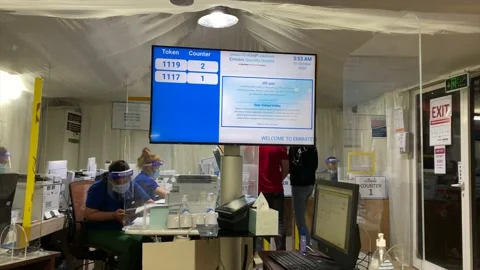 People queueing up at night to do Covid test Video stock 140247718