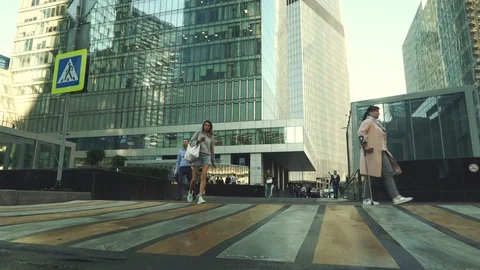 People rush to work. Stock Footage 115845797