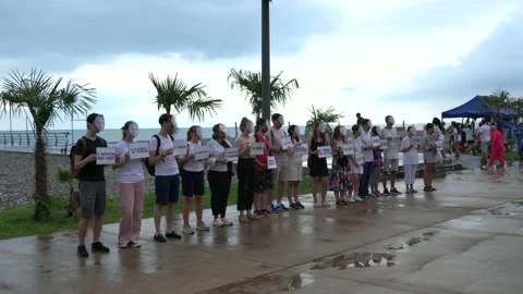 People scream Putin killer Stock Footage 201049239