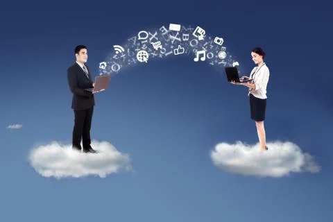 People sharing information on cloud Foto stock