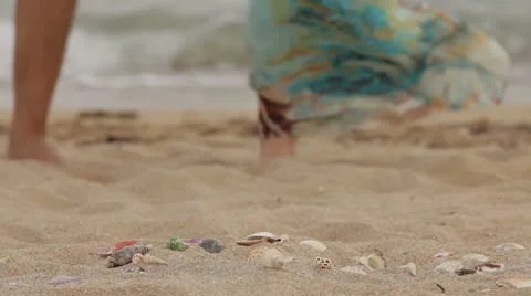 People With Shells Stock-Footage 26175698