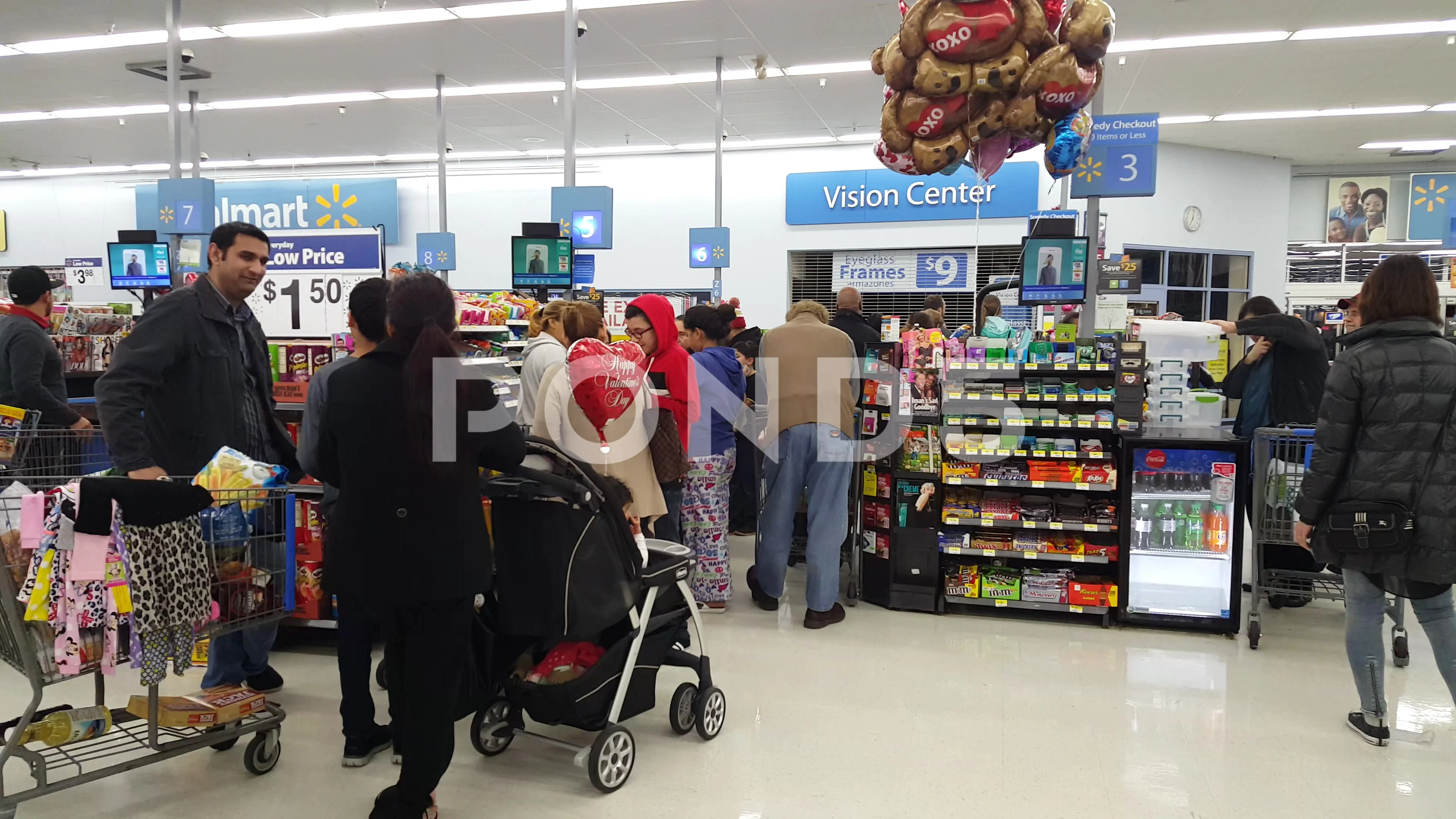 People shopping at Walmart supermarket s, Stock Video