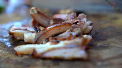 People slice grilled meat for cooking on blurred background Vídeos de archivo 145841771