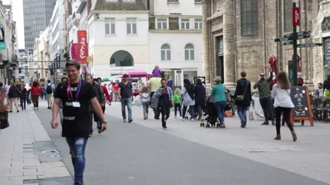 People on the streets of Brussels 10 (Editorial) Video stock 325967370