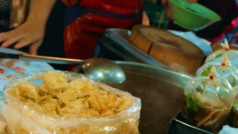 People in Thailand are shopping for dinner At the street food market Stock Footage 102154553