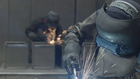 People using a blowtorch in a factory 스톡 동영상 75166128