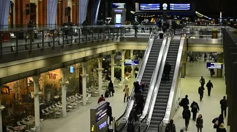 People using Esculator at St. Pancras Railway Station Stock-Footage 10718470