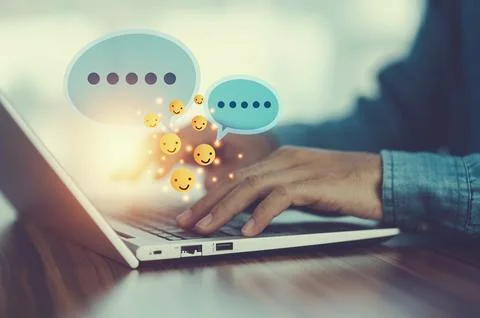 People using smartphone send message on social media Foto stock