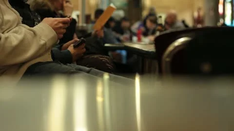 People Using Smartphones in Train Station Vidéo 12457026