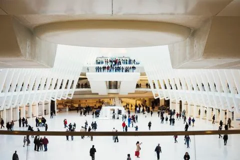People using the World Trade Centre Oculus building Stock Photos
