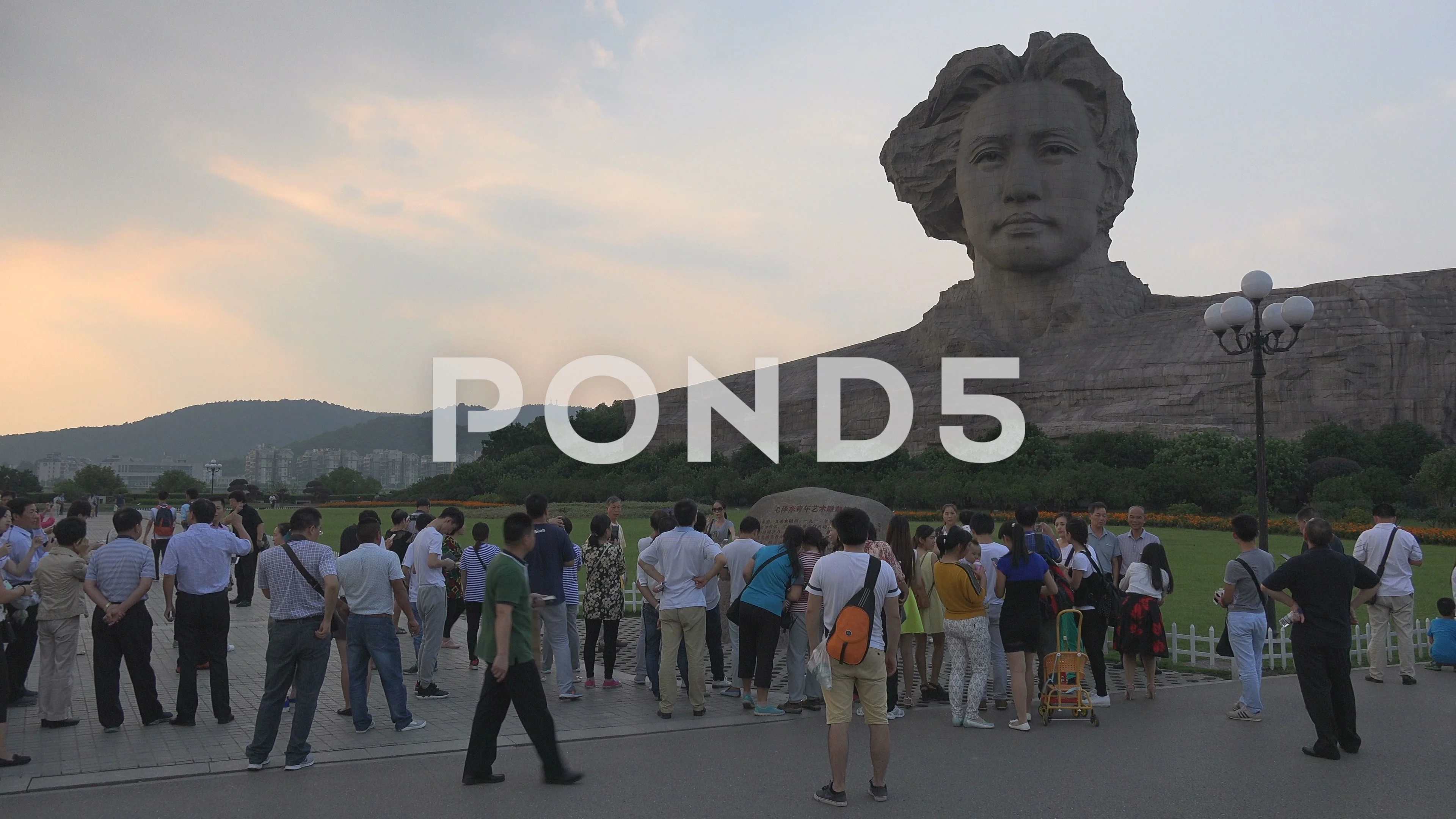 People Visit Young Mao Zedong Statue In Stock Video Pond5