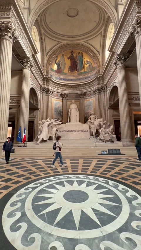 People visiting the neoclassical interior of the Panthéon in Paris Stock Footage 337783123