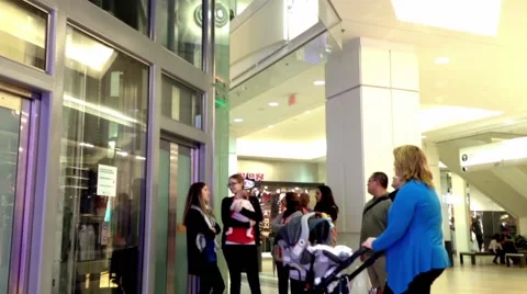 People waiting the elevator Stock Footage 48914124