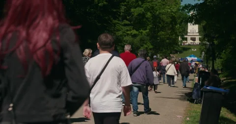 People Walking Along Main Path in Maksimir Park Video stock 336028881