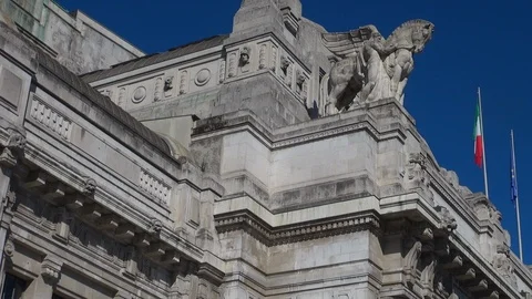 People walking in Central station in Milan, Italy, slow motion Stock Footage 103286154