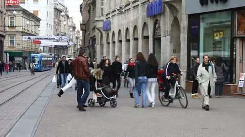 People walking Video stock 886006