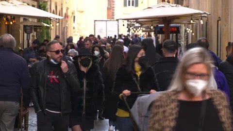 People walking 스톡 동영상 183844985