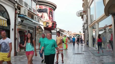 People walking at the main boulevard in the unesco listed town Ohrid Stock Footage 59779532