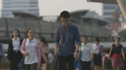 People Walking on overpass &amp; BTS Skytrain at Chong Nonsi BTS Station Stock Footage 48201911