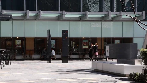 People walking in Perth CBD 库存影片 105141516