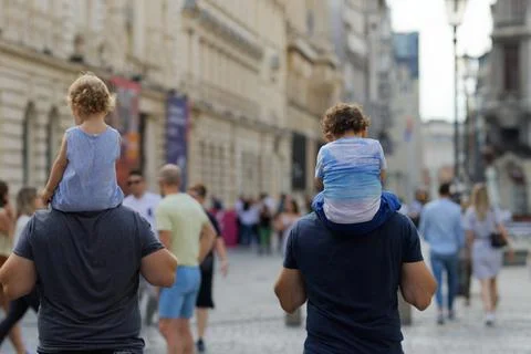People walking Stock-Fotos