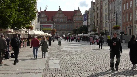 People walking on streets Video stock 80207376