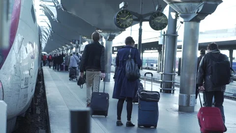 People walking to take their train Stock Footage 232578637