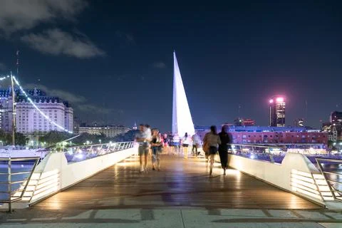 People Walking Through the Bridge. 스톡 사진