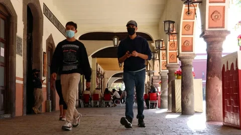 People walking through the center of the state of Tlaxcala Stock Footage 171691402