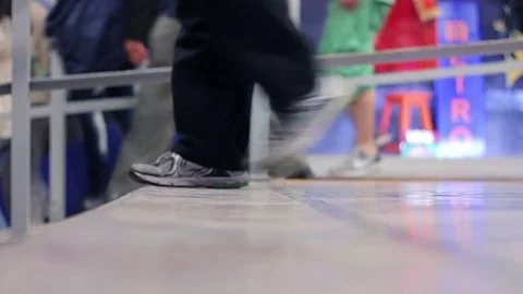 People walking through the corridors of the subway station. Stock Footage 77330560