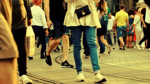 People walking timelapse and crowds of people. Stock Footage 110898048