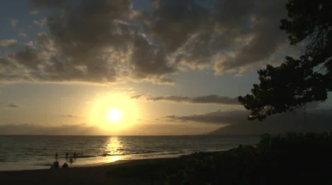People Watching Sunset at Beach Stock-Footage 28939461
