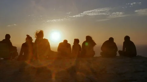 People watching sunset 스톡 동영상 96990049