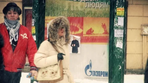 People at winter Stock Footage 1078958